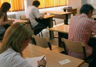 Marţi – primele rezultate la proba scrisă la examenul de titularizare; se pot depune contestaţii